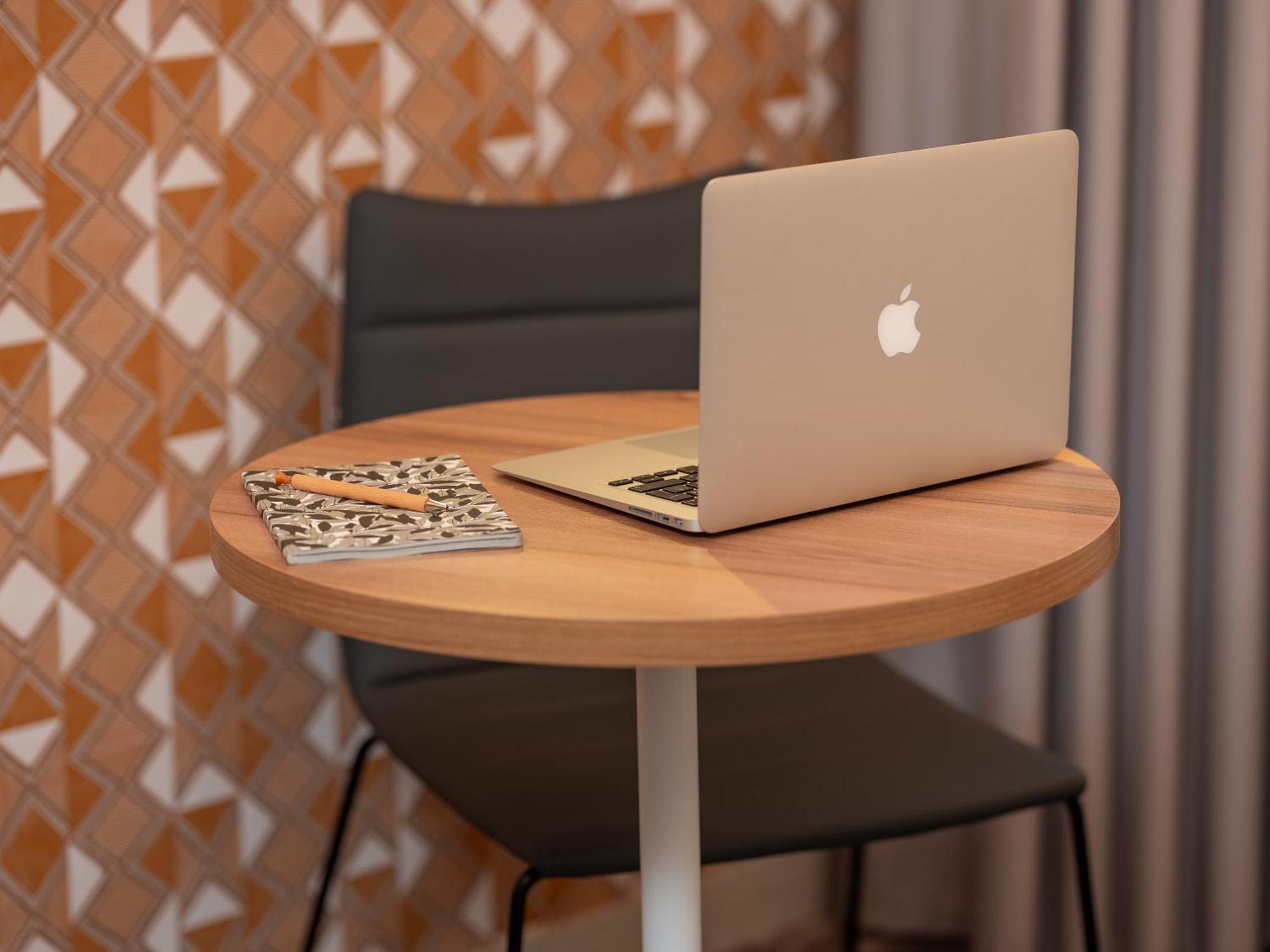 Ibis Paris Gare Montparnasse Catalogne Hotel Kültér fotó