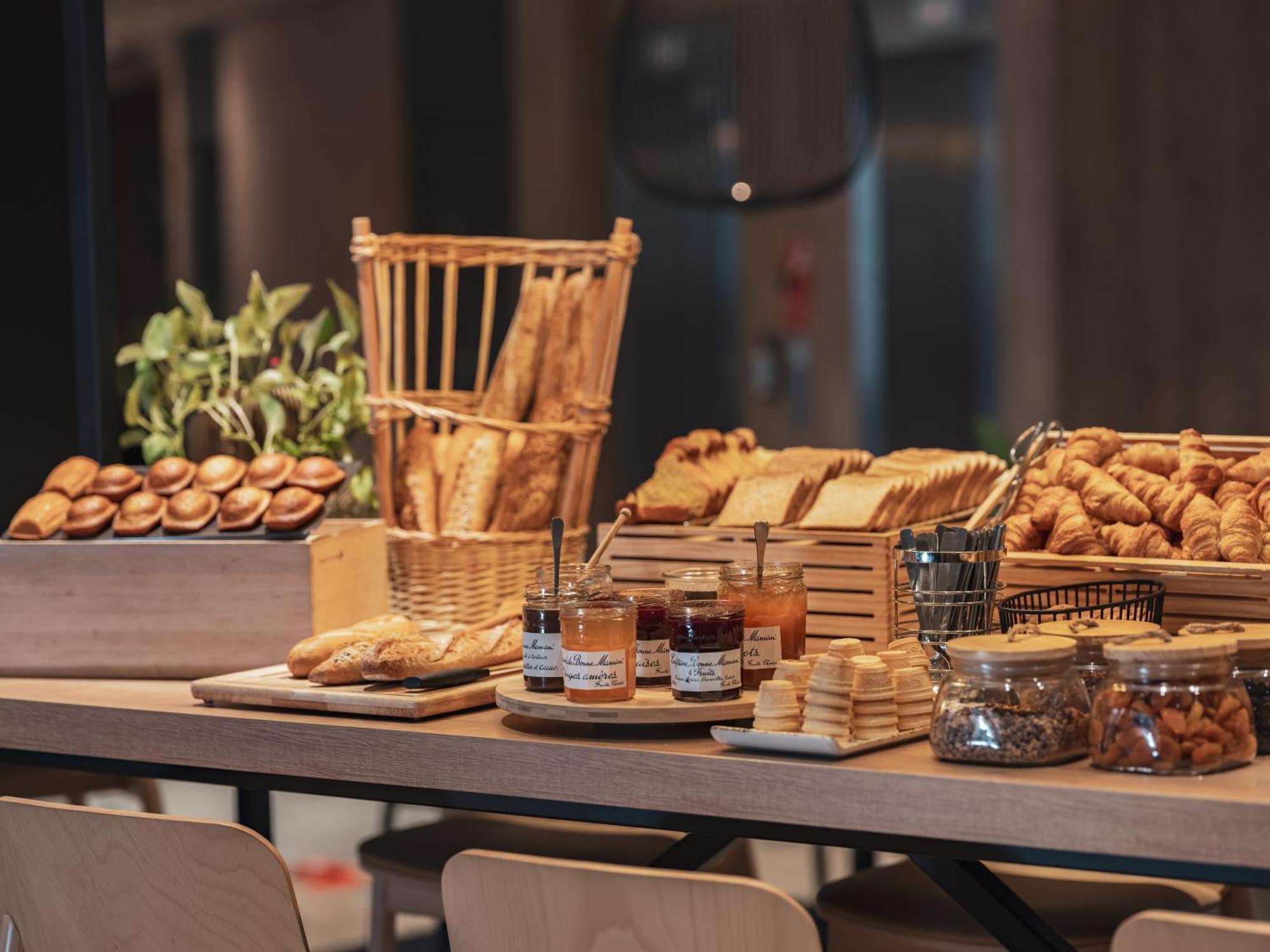 Ibis Paris Gare Montparnasse Catalogne Hotel Kültér fotó